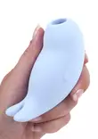 Satisfyer imev=C3=A4 klitoriskiihotin mahtuu naisen k=C3=A4delle. - Paineaaltokiihottimet - 4061504065847 - 6