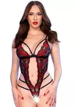 Naisen yllä seksikäs body. Punamusta, ruusukuvioitu kangas rintojen päältä kohti haaroja. - Bodyt ja Kissapuvut - LCR4889 - 1